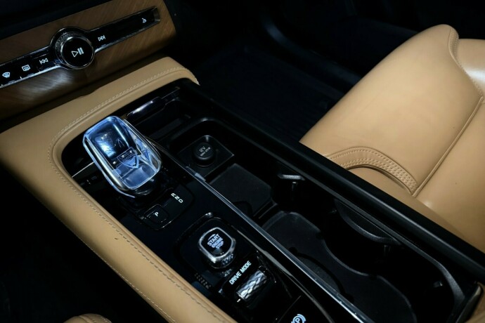 volvo-xc-90-elektrisitetbensin-2020-big-36