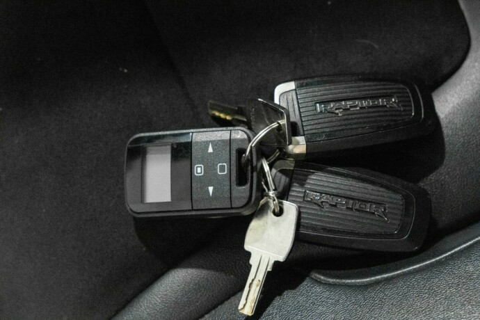 ford-ranger-raptor-diesel-2020-big-16