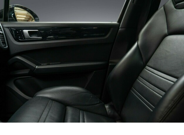 porsche-cayenne-elektrisitetbensin-2019-big-21