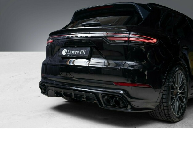 porsche-cayenne-elektrisitetbensin-2019-big-11