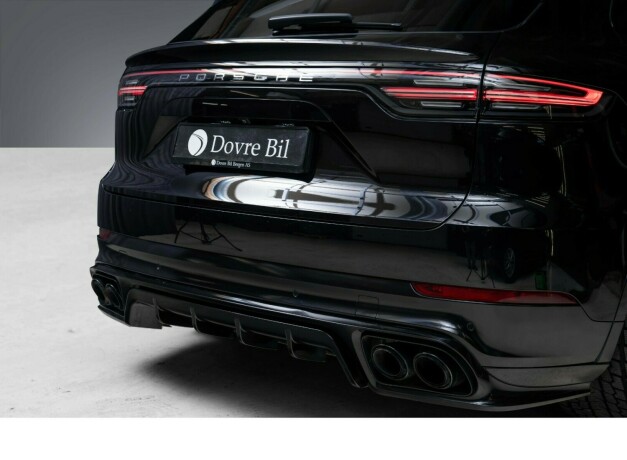 porsche-cayenne-elektrisitetbensin-2019-big-10