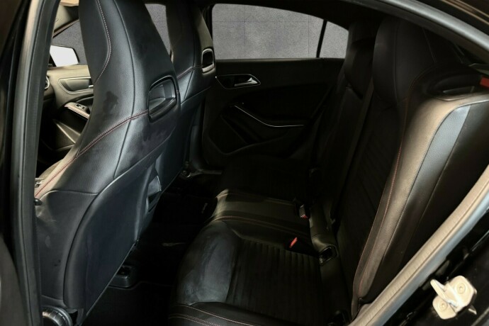 mercedes-benz-a-klasse-bensin-2014-big-18