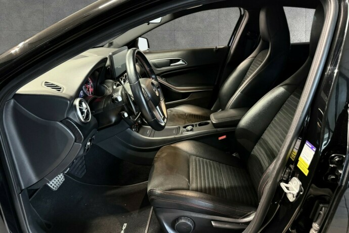 mercedes-benz-a-klasse-bensin-2014-big-12