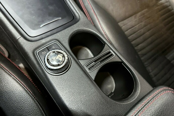 mercedes-benz-a-klasse-bensin-2014-big-17