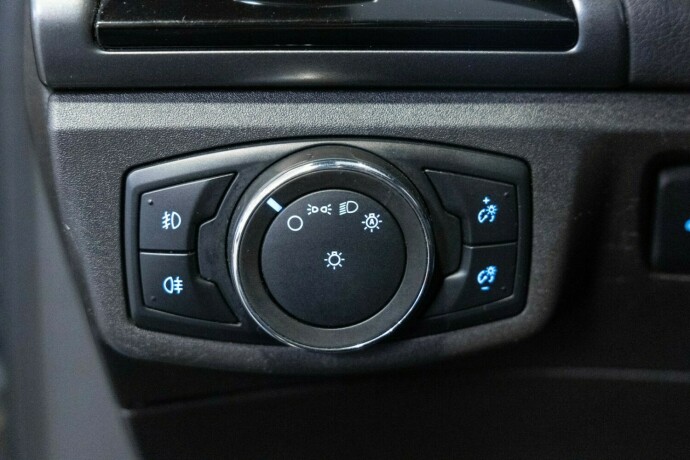 ford-mondeo-diesel-2018-big-15