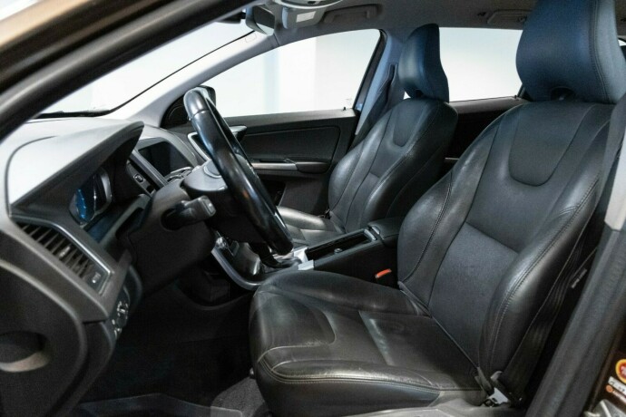 volvo-xc-60-diesel-2015-big-4