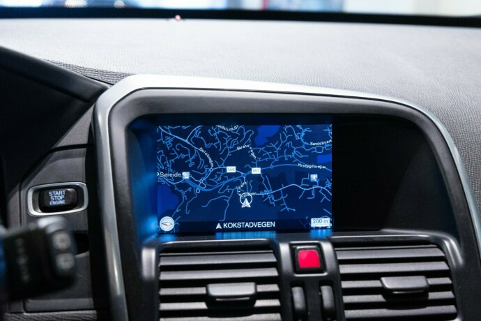 volvo-xc-60-diesel-2015-big-15