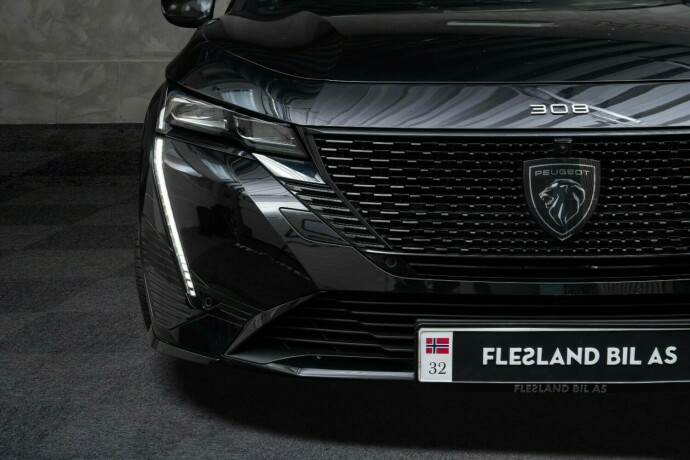 peugeot-308-elektrisitetbensin-2022-big-6