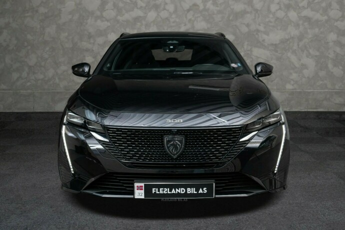 peugeot-308-elektrisitetbensin-2022-big-5