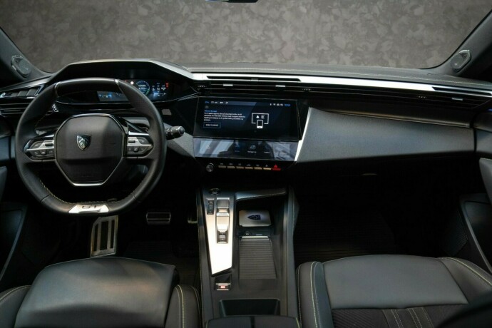 peugeot-308-elektrisitetbensin-2022-big-31