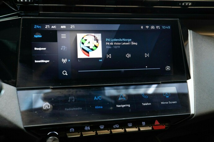 peugeot-308-elektrisitetbensin-2022-big-20