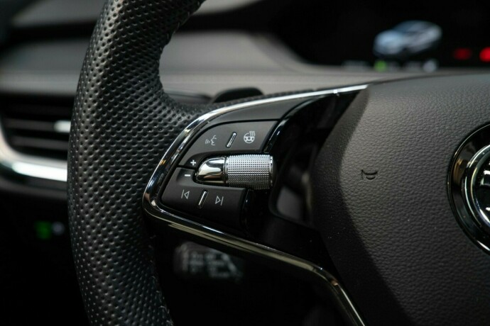 skoda-enyaq-coupe-rs-elektrisitet-2023-big-12