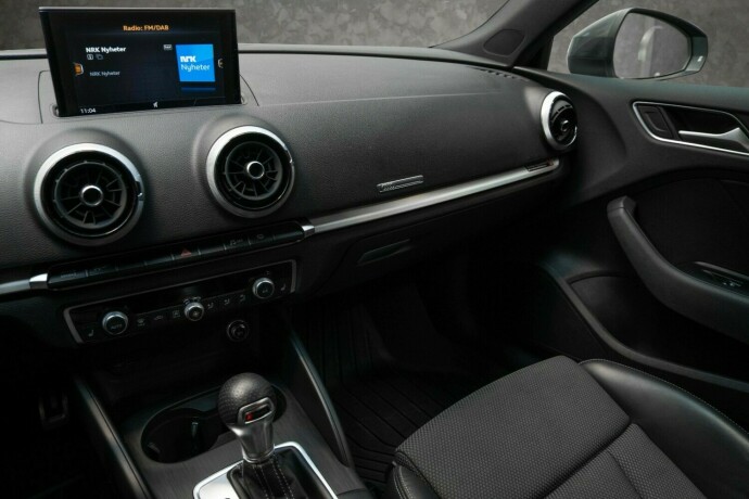 audi-a3-bensin-2019-big-15