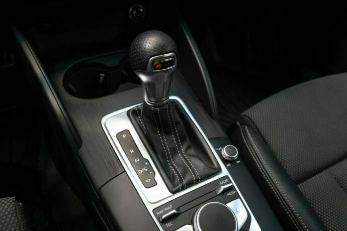 audi-a3-bensin-2019-big-17