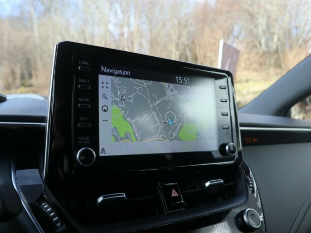 toyota-corolla-elektrisitetbensin-2019-big-19