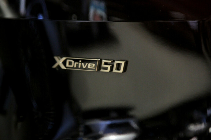 bmw-ix-elektrisitet-2022-big-25