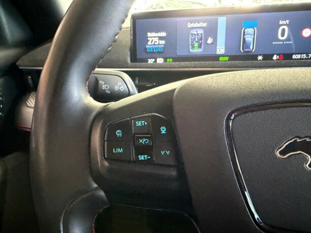 ford-mustang-mach-e-elektrisitet-2022-big-28