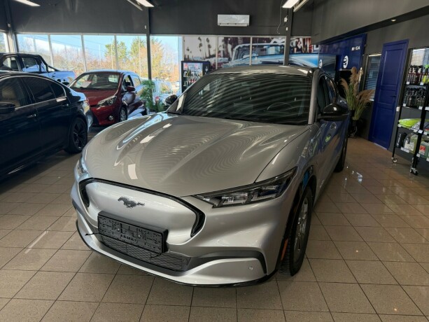 ford-mustang-mach-e-elektrisitet-2022-big-2