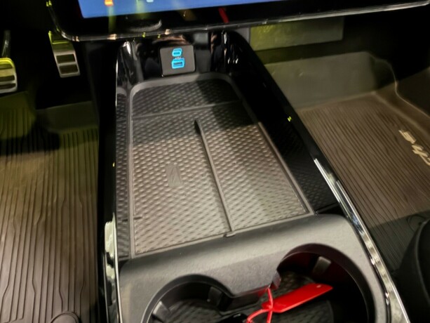 ford-mustang-mach-e-elektrisitet-2022-big-22