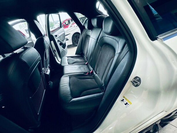 audi-q3-diesel-2012-big-34