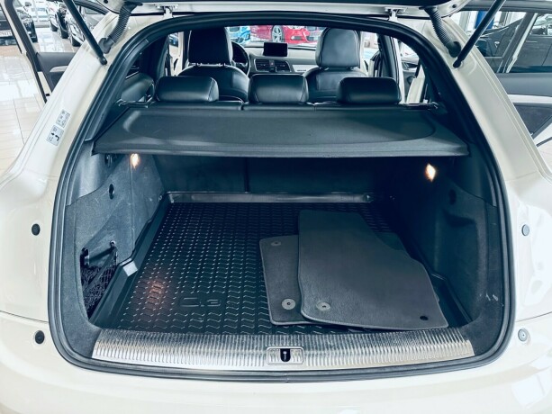 audi-q3-diesel-2012-big-35