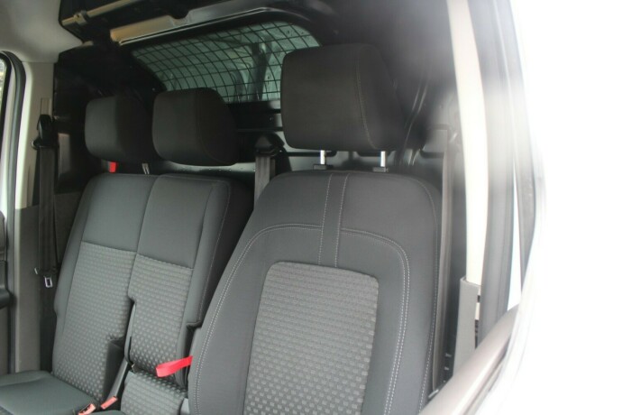 ford-transit-connect-diesel-2020-big-6