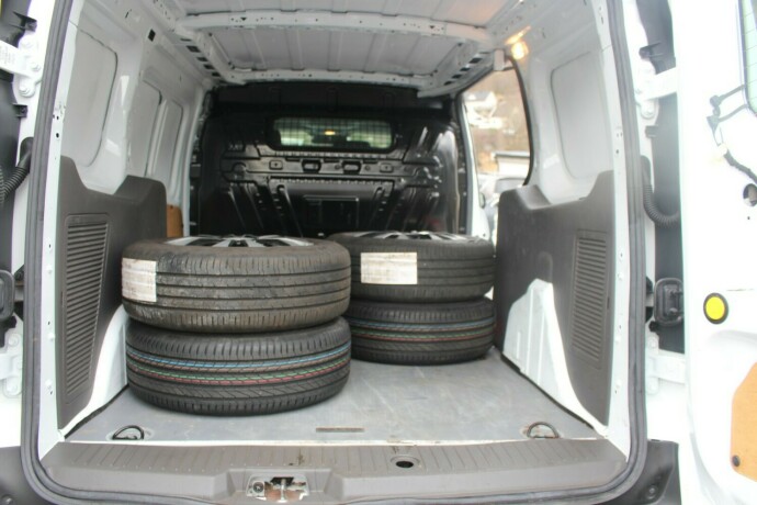 ford-transit-connect-diesel-2020-big-5