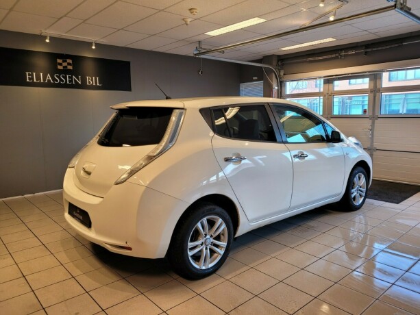 nissan-leaf-elektrisitet-2015-big-3