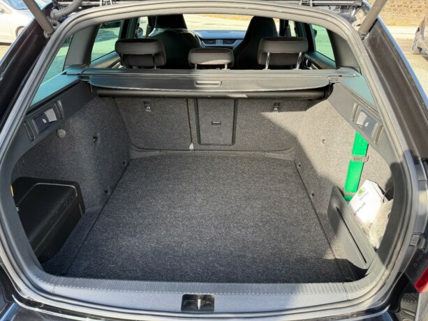 skoda-octavia-diesel-2020-big-15