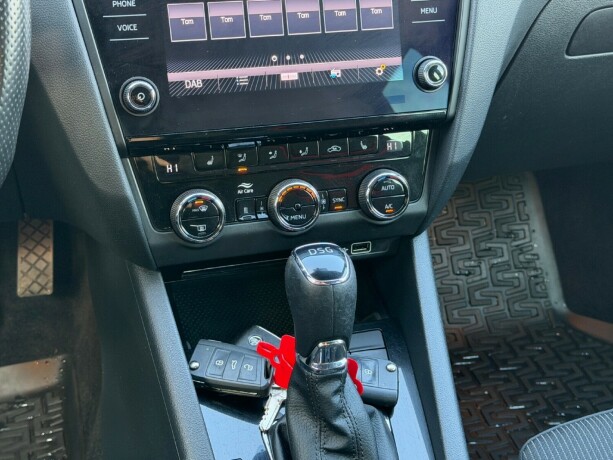 skoda-octavia-diesel-2020-big-13