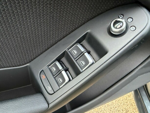 audi-a4-bensin-2015-big-15