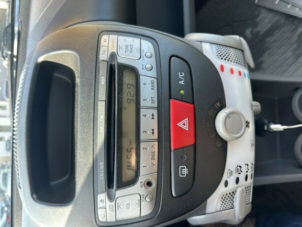 citroen-c1-bensin-2010-big-9