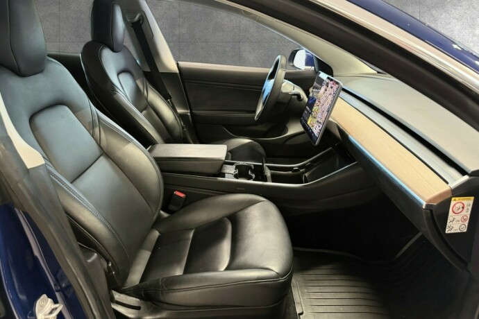 tesla-model-3-elektrisitet-2019-big-23