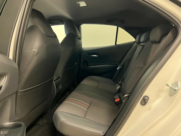 toyota-corolla-elektrisitetbensin-2022-big-22