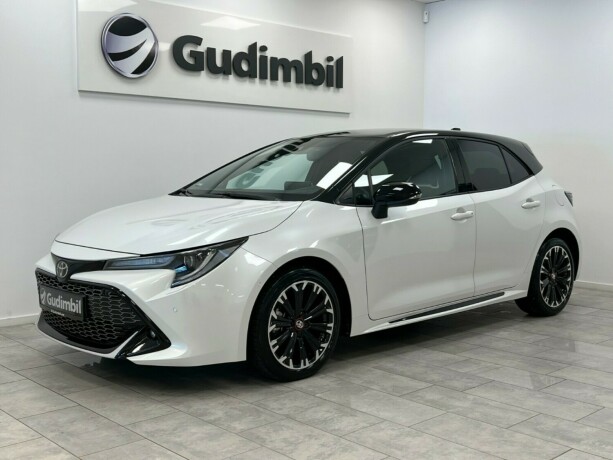 toyota-corolla-elektrisitetbensin-2022-big-0