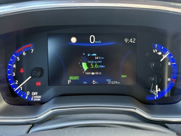 toyota-corolla-elektrisitetbensin-2022-big-20