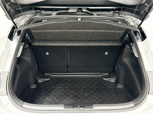 toyota-corolla-elektrisitetbensin-2022-big-24