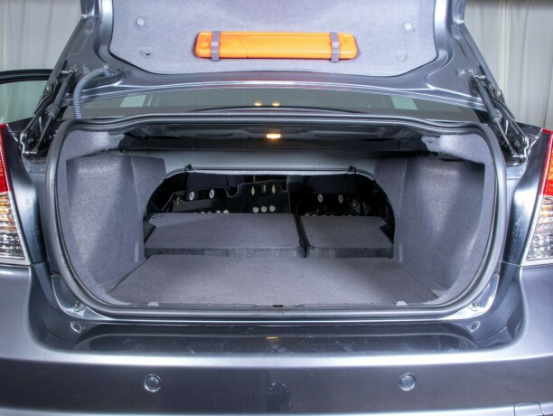 volvo-s40-diesel-2011-big-11