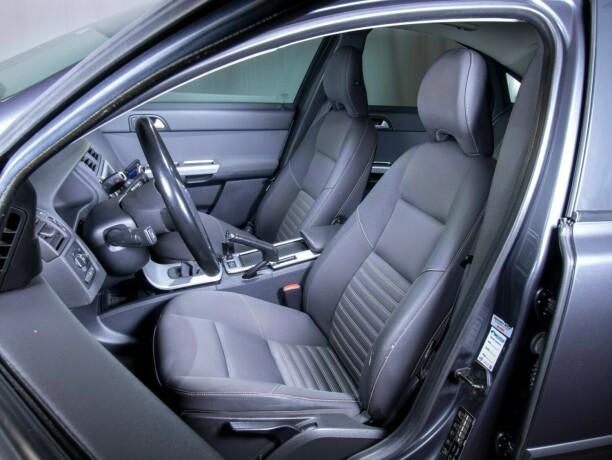 volvo-s40-diesel-2011-big-36