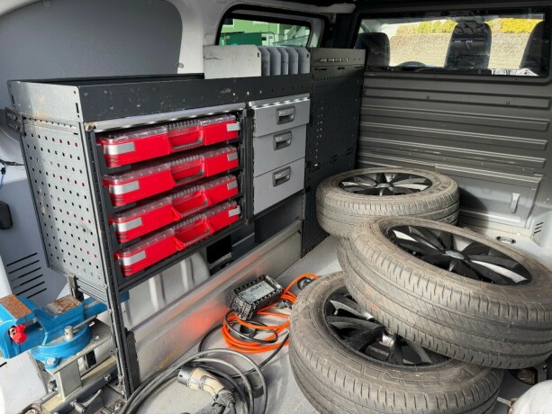 opel-vivaro-elektrisitet-2022-big-12