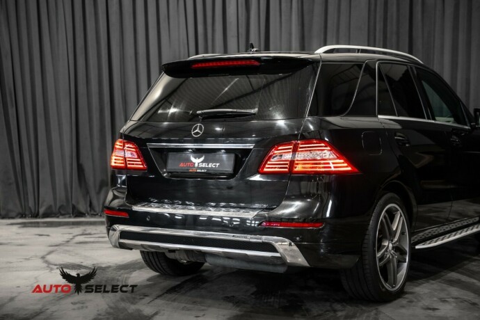 mercedes-benz-m-klasse-diesel-2012-big-15