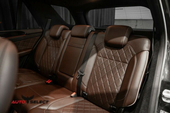 mercedes-benz-m-klasse-diesel-2012-big-23