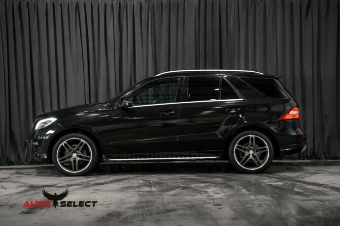 mercedes-benz-m-klasse-diesel-2012-big-7