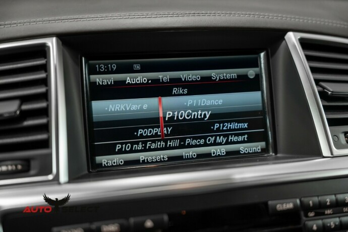 mercedes-benz-m-klasse-diesel-2012-big-51