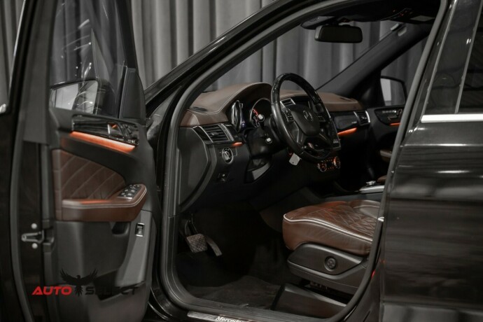 mercedes-benz-m-klasse-diesel-2012-big-28