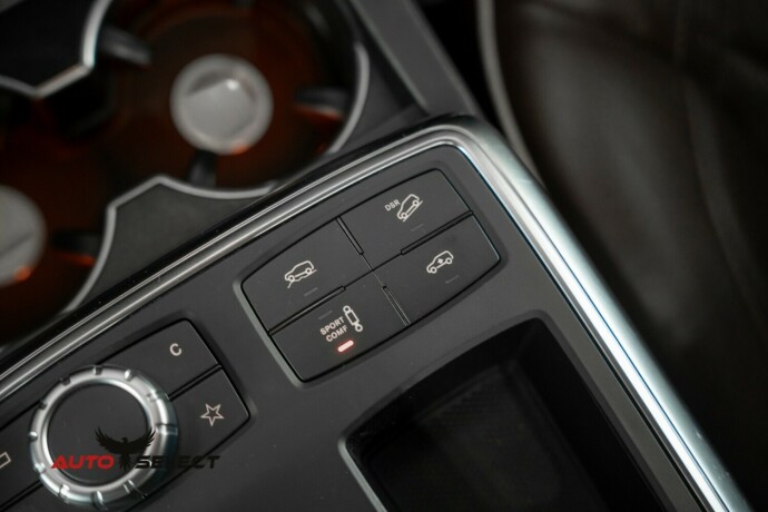 mercedes-benz-m-klasse-diesel-2012-big-48