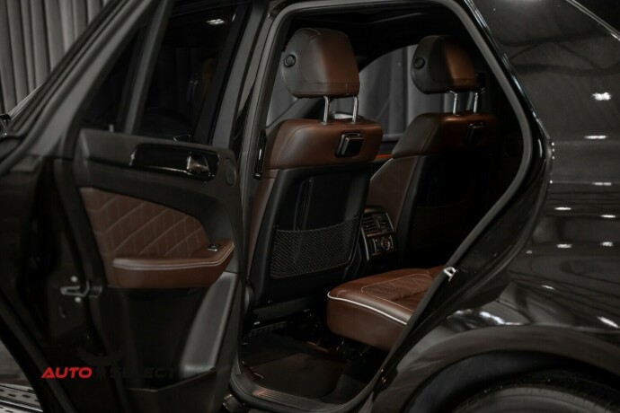 mercedes-benz-m-klasse-diesel-2012-big-21