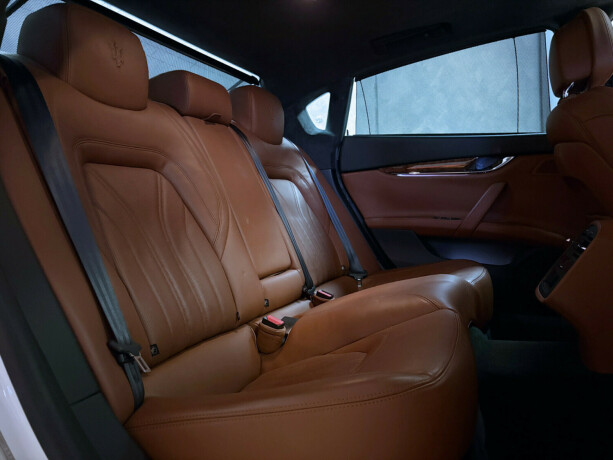 maserati-quattroporte-bensin-2014-big-9