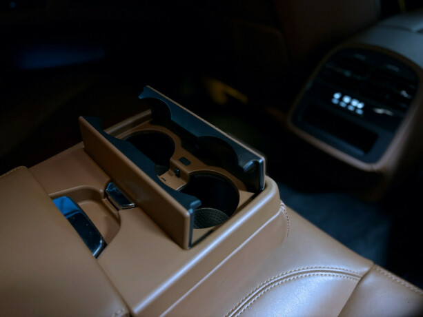 maserati-quattroporte-bensin-2014-big-11