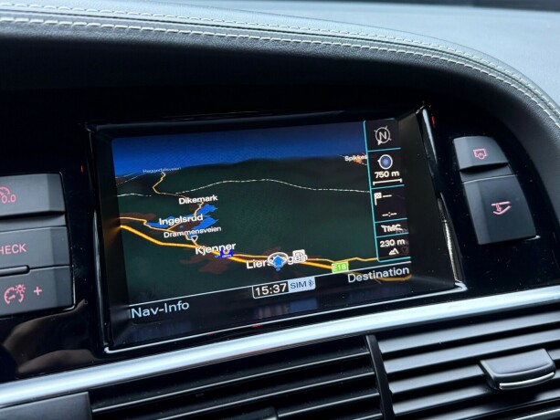 audi-rs6-bensin-2010-big-17